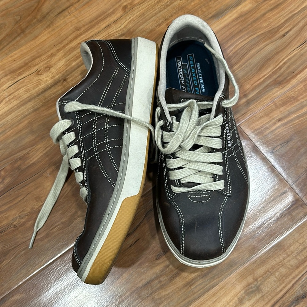 Barely Worn Sketchers Memory Foam Sneakers - image 1